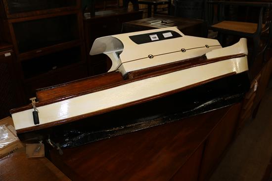 Large model boat(-)